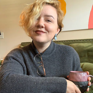 Meet your Posher, Danielle